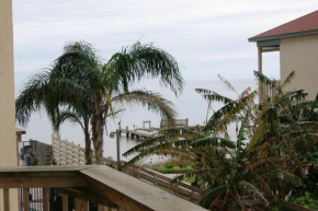 GB 208 BAYFRONT WITH Boat slip Pool Hot tub